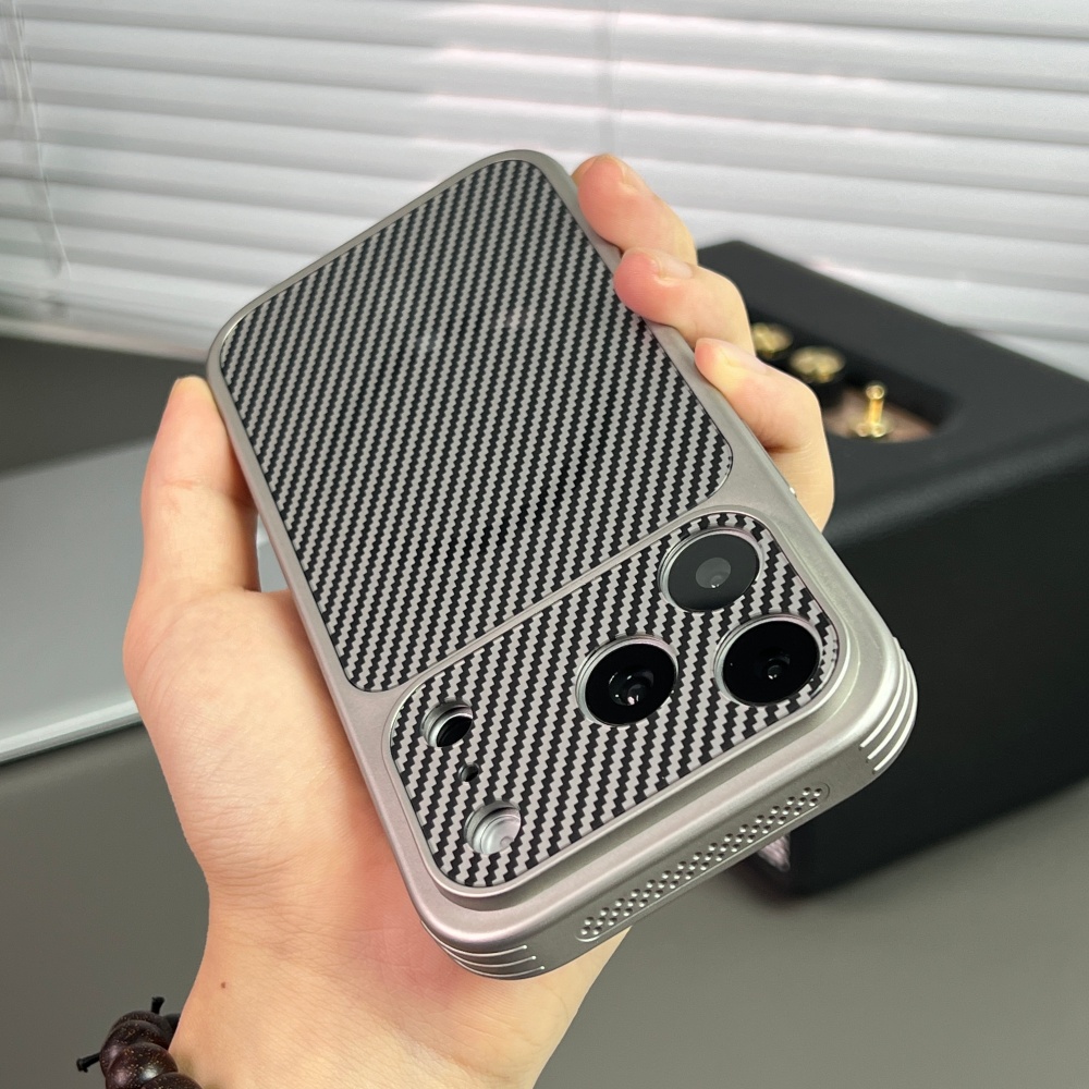 Oryginalne matowe etui z odpro – Heat Dissipation Case recenzja i cena