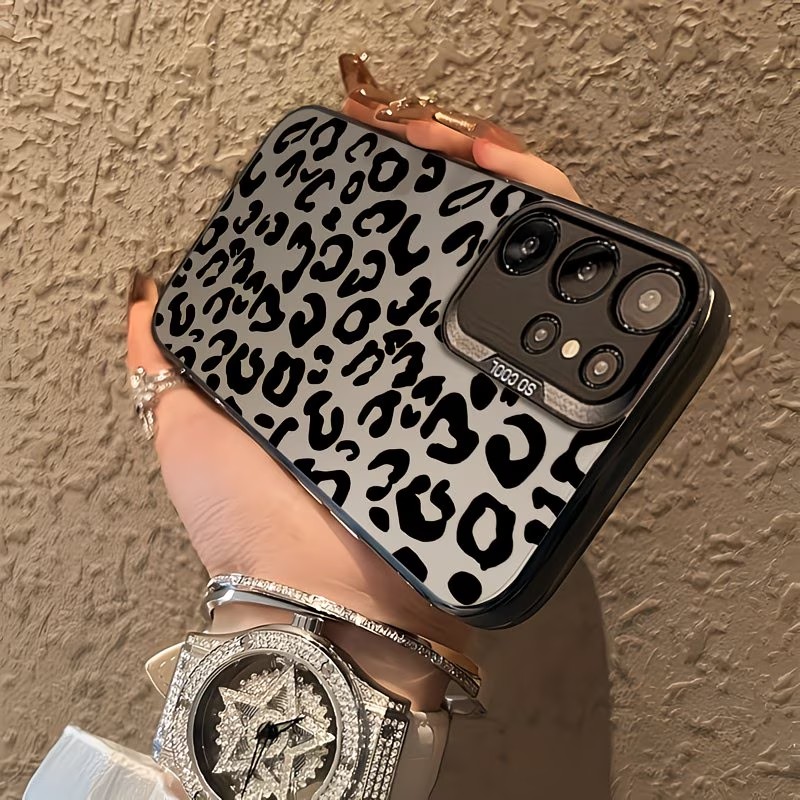 Modne etui na telefon z motywe – Gradient Color Case recenzja i cena