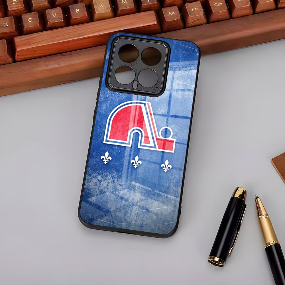 Etui na telefon z logo Q-QueBe – Phone Cases Quebec recenzja i cena